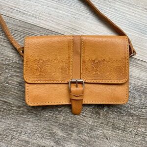 VINTAGE Artisan Handmade Leather Purse Small Crossbody